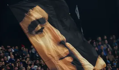 Dünya futbol efsanesi Diego Maradona doğumunun 66. yılında unutulmadı: Arjantin'de duygusal anma