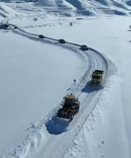 Ağrı'da kapanan köy yolları için seferberlik