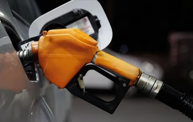 Akaryakıtta indirim beklentisi gerçekleşti mi? Benzin ve motorin fiyatlarında son durum