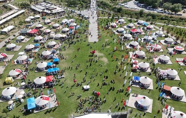 Ahlat’ta kutlu başlangıç: Malazgirt Zaferi'nin 955. yıl dönümü etkinlikleri coşkuyla başladı