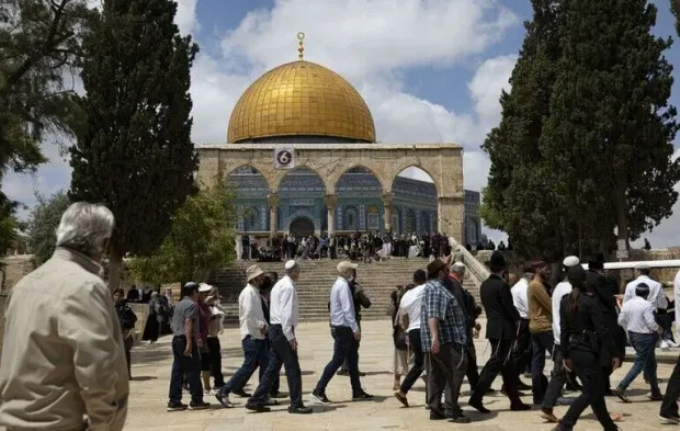 Yom Kippur öncesi Mescid-i Aksa’ya baskın