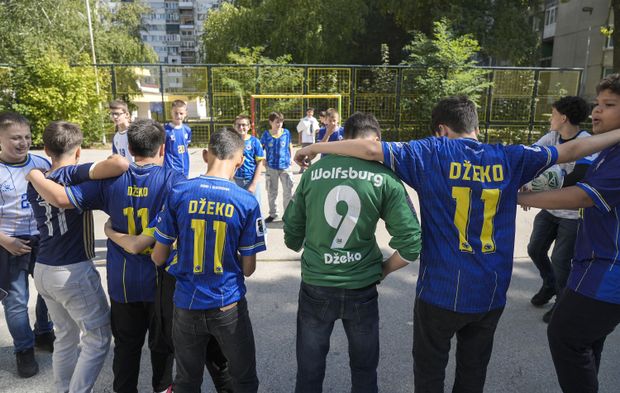 Saraybosna'daki okul sahasından Avrupa'ya uzanan Edin Dzeko efsanesi
