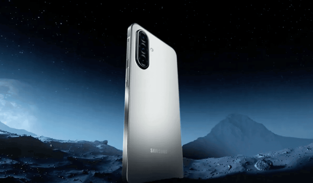 Samsung Galaxy M17 özellikleri neler, kaç GB RAM ve kaç MP kamera var?