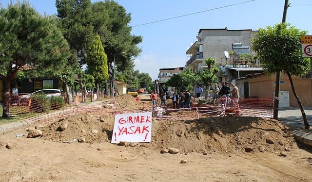 Aydın'da yol çalışmasına Romalılar taş koydu