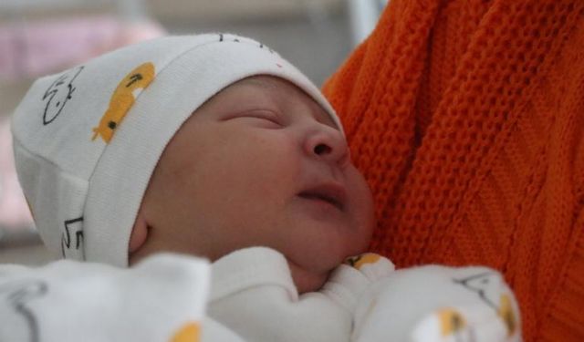 Diyarbakır'da hastanede iki bebek karıştı, gerçek 18 yıl sonra ortaya çıktı!