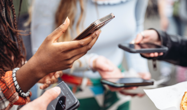 Akıllı telefon satışlarında sert düşüş! Toparlanma 2028’e kalabilir