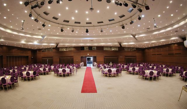 İstanbul'un bu ilçesinde nikah yapmak ücretsiz: Herkes akın ediyor!