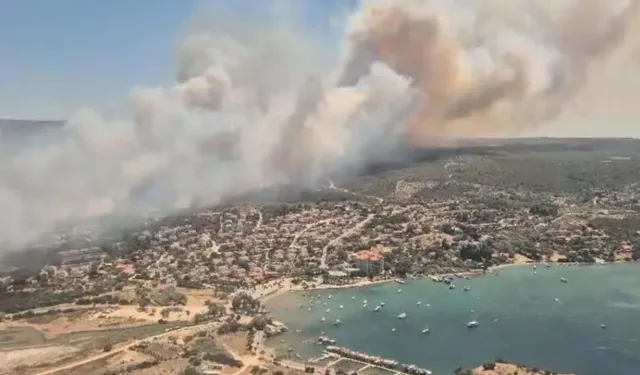 Çeşme yanıyor: Yangın ilerlemeye devam ediyor!