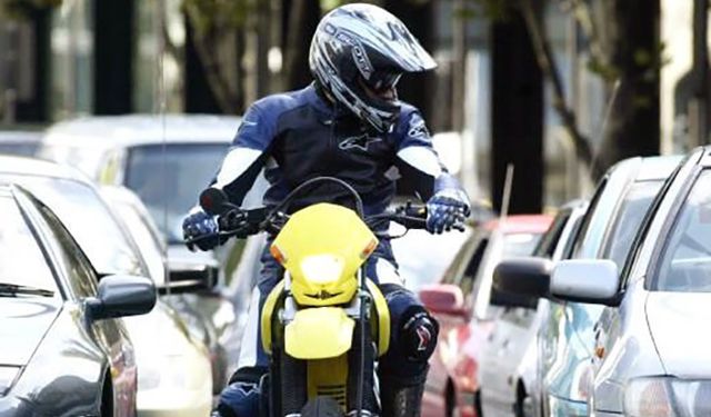 Motorcular bu haberi mutlaka okusun: Artık ayna kıramayacaksınız!