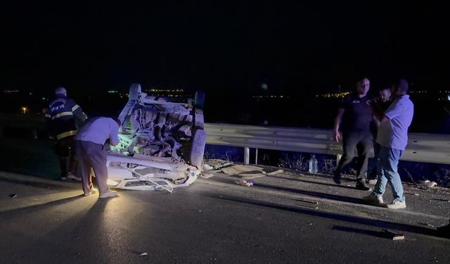 Kahramanmaraş’ta iki otomobilin çarpıştığı kazada 10 kişi yaralandı