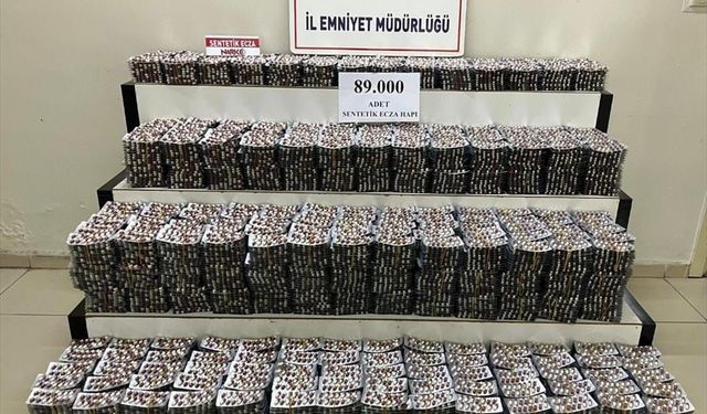 Balıkesir'de 89 bin adet sentetik hap ele geçirildi