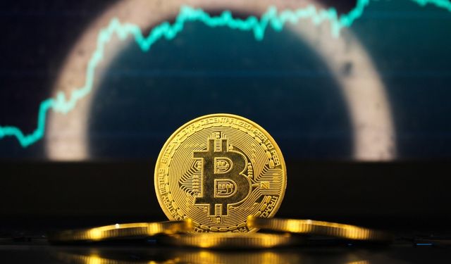Bitcoin çakıldı: Kripto para piyasasında düşüşlerin nedeni ne?