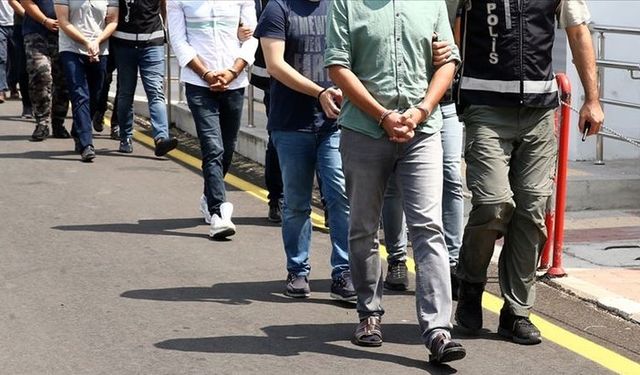 FETÖ’ye şok operasyon: 49 kişi yakalandı, 39’u tutuklandı!