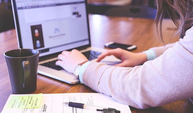Türkiye’de internet kullanımı yüzde 90,9’a yükseldi