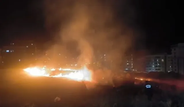 Geceyi korku sardı: Arnavutköy’de orman yangını!