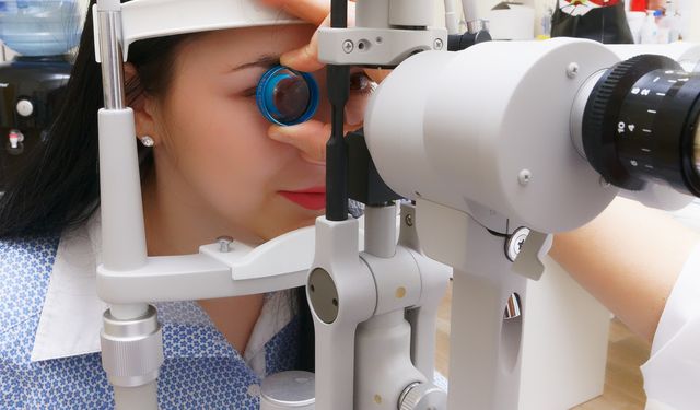 Göz çizdirme ameliyatı nedir, nasıl yapılır, riskli mi?