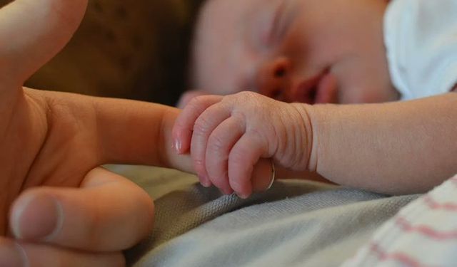 17 yıllık sır: Mezardan başka bebek çıktı