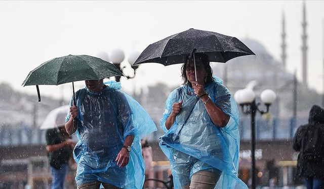 Meteoroloji uyardı: 19 il sağanak, 3 il rüzgârla sarsılacak!
