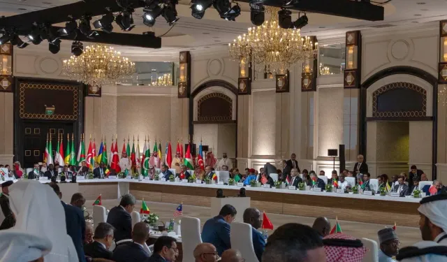 Cumhurbaşkanı Erdoğan Katar'da: Arap NATO'su mu kuruluyor?