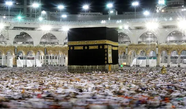 Öğretmen ve öğrencilere özel umre turları için kayıtlar başladı