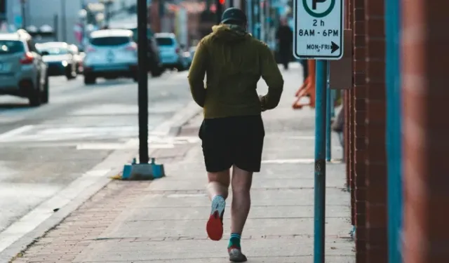 Slovakya’da yeni yasa: Kaldırımda koşanlara ceza geliyor