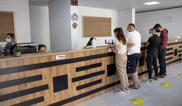 29 Ekim'de noterler açık olacak mı? 29 Ekim'de resmi kurumlar tatil mi? Hangi resmi kurumlar açık olacak?