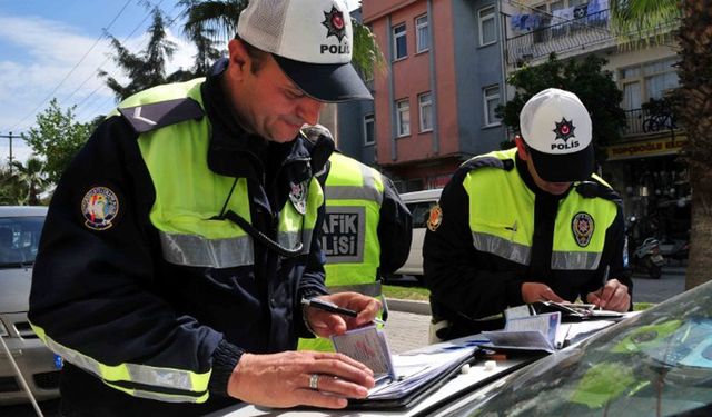 Trafik cezalarını artıran yasa teklifi, geçici olarak askıya alındı!