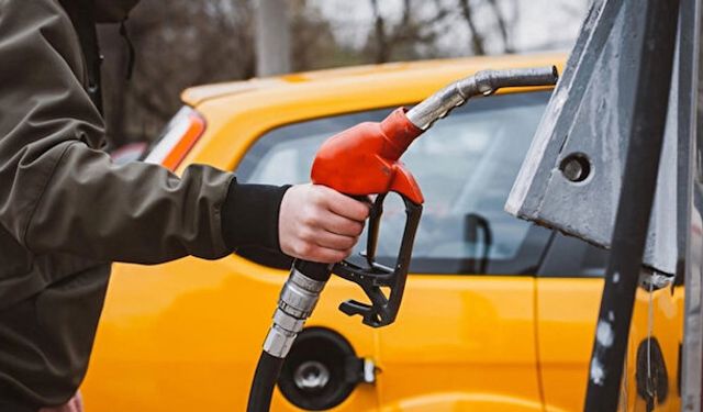 15 Kasım akaryakıt fiyatları: Benzine, motorine, mazota zam veya indirim var mı?