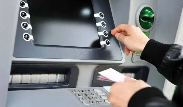 Kastamonu’da balyozla ATM’ye saldırı