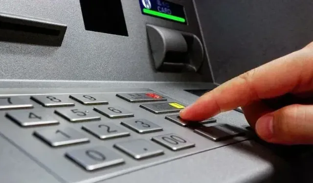 ATM'ye para yatırırken bu hatayı yapmayın! Sistem paranıza anında bloke koyabiliyor