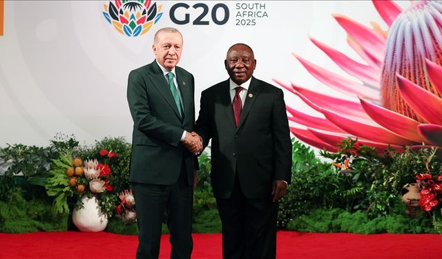 Cumhurbaşkanı Erdoğan, G20 Liderler Zirvesi resmi karşılama töreninde