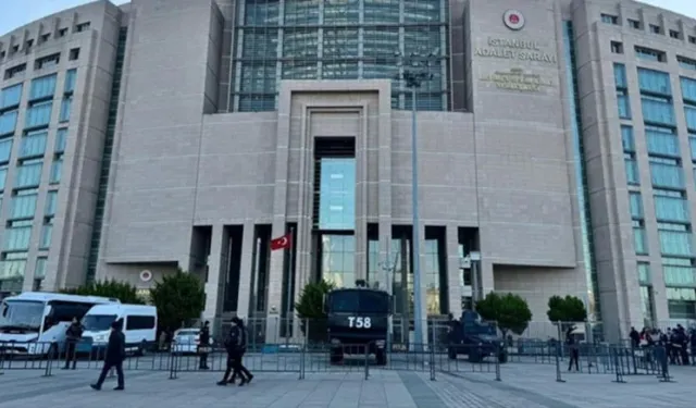 İBB iddianamesinde şaşırtan detay: İfadeleri tıpatıp aynı olan 2 kişi!