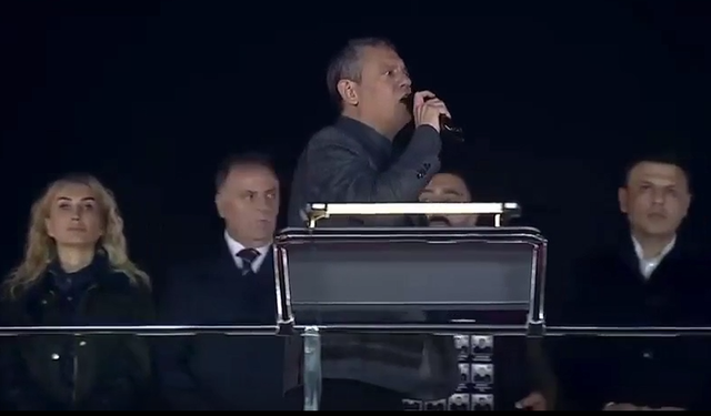 Özgür Özel: "Gizli tanık Çınar intihara kalkıştı, ifadelerini başka tanık söylemiş gibi iddianameye yazdılar"