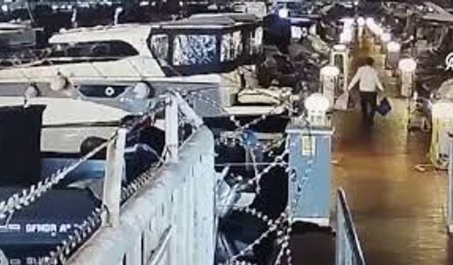 Pendik'te tekne faciası: Denize düşerek pervaneye kapıldı!