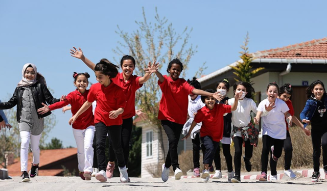 Sevgi evleri nedir, sevgi evlerinde ne yapılır, sevgi evlerine kimler gider?