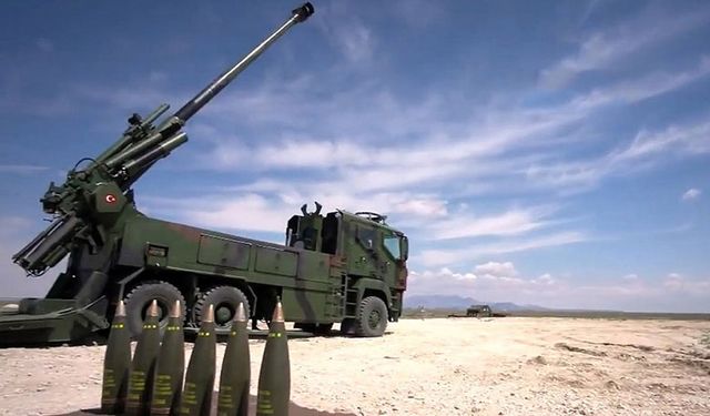 Kara Kuvvetleri Komutanlığı'nın yeni gücü: T-155 TTA Entegre Panter Obüsü envantere dahil edildi