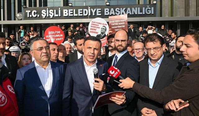 Şişli’de kayyum protestosu: “CHP’li olmaları gerekçesiyle 9 işçi işten çıkarıldı”