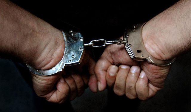 Adana’da PKK korsan gösterisine hapis