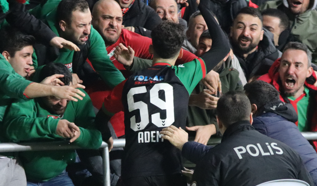 Fenerbahçe, Karşıyaka'nın genç oyuncusuna kancayı taktı! Israrla istiyor...