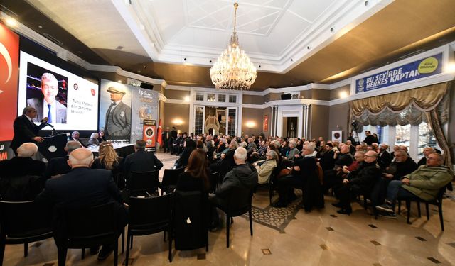 Dünya Türk Dili Ailesi Günü paneline yoğun katılım