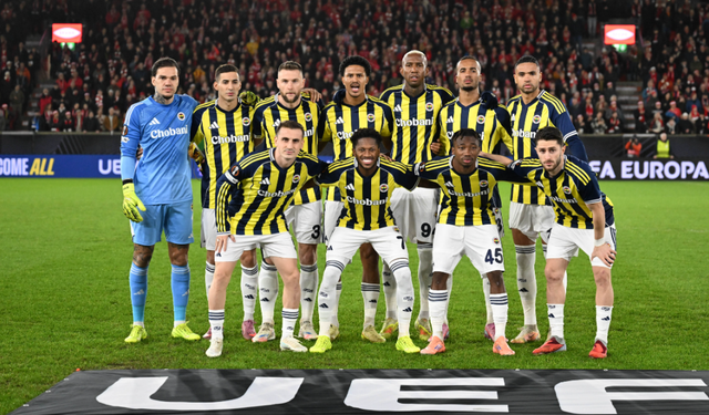 Fenerbahçe’de ayrılık rüzgarı: Yıldız golcü kararını yönetime iletti