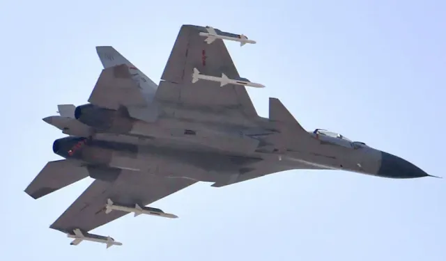 Çin savaş uçakları Japon jetlerinin radarlarını kilitledi!