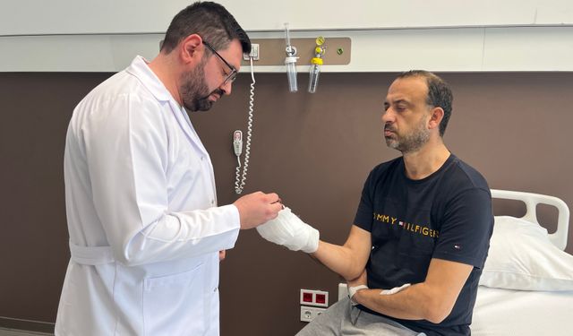 Kopan parmağını alıp Türkiye’ye geldi!