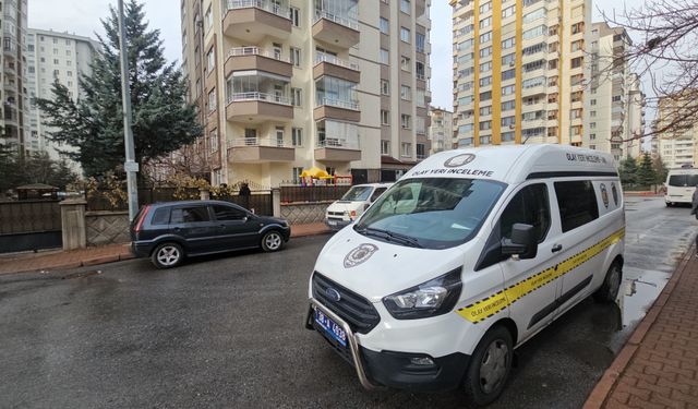 Kendi eşini öldürmeye geldi, bina görevlisinin eşini bıçakladı