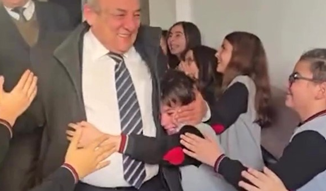 Zil onun için son kez çaldı: 46 yıllına veda etti!