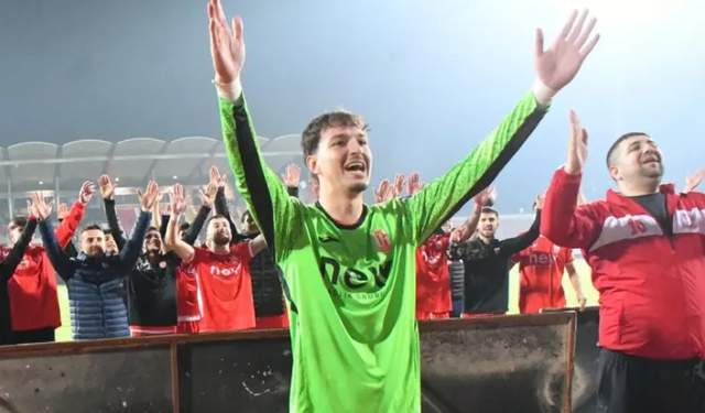 Balıkesirspor'un genç kalecisi Talha ilk maçında güven verdi