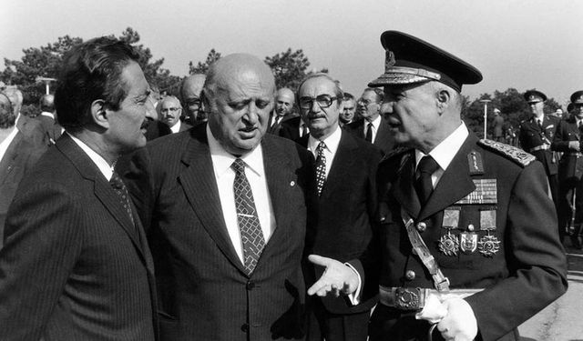 Tarihte Bugün: 27 Aralık Muhtırası kamuoyuna açıklandı!