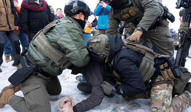 ABD’de göçmenlik gerilimi: Mahkemeden ICE kararına durdurma