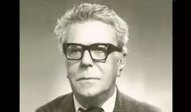 Tarihte Bugün: Arif Nihat Asya vefat etti