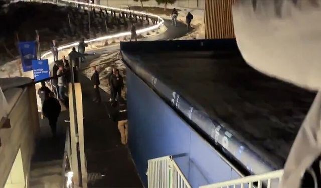 Davos’ta yangın paniği: Kongre merkezi tahliye edildi